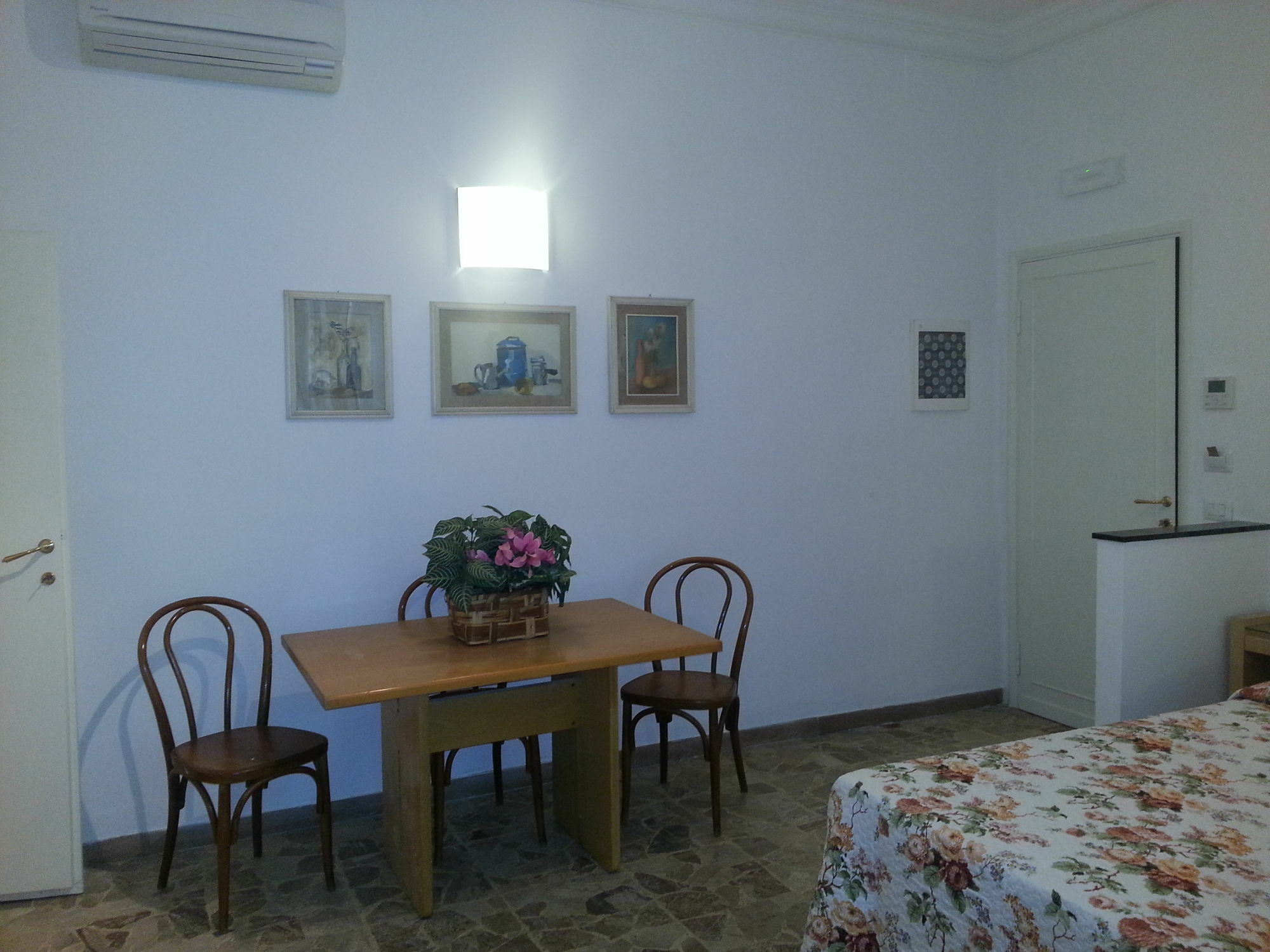 Ferienwohnung Little Garden Donatello Florenz Exterior foto