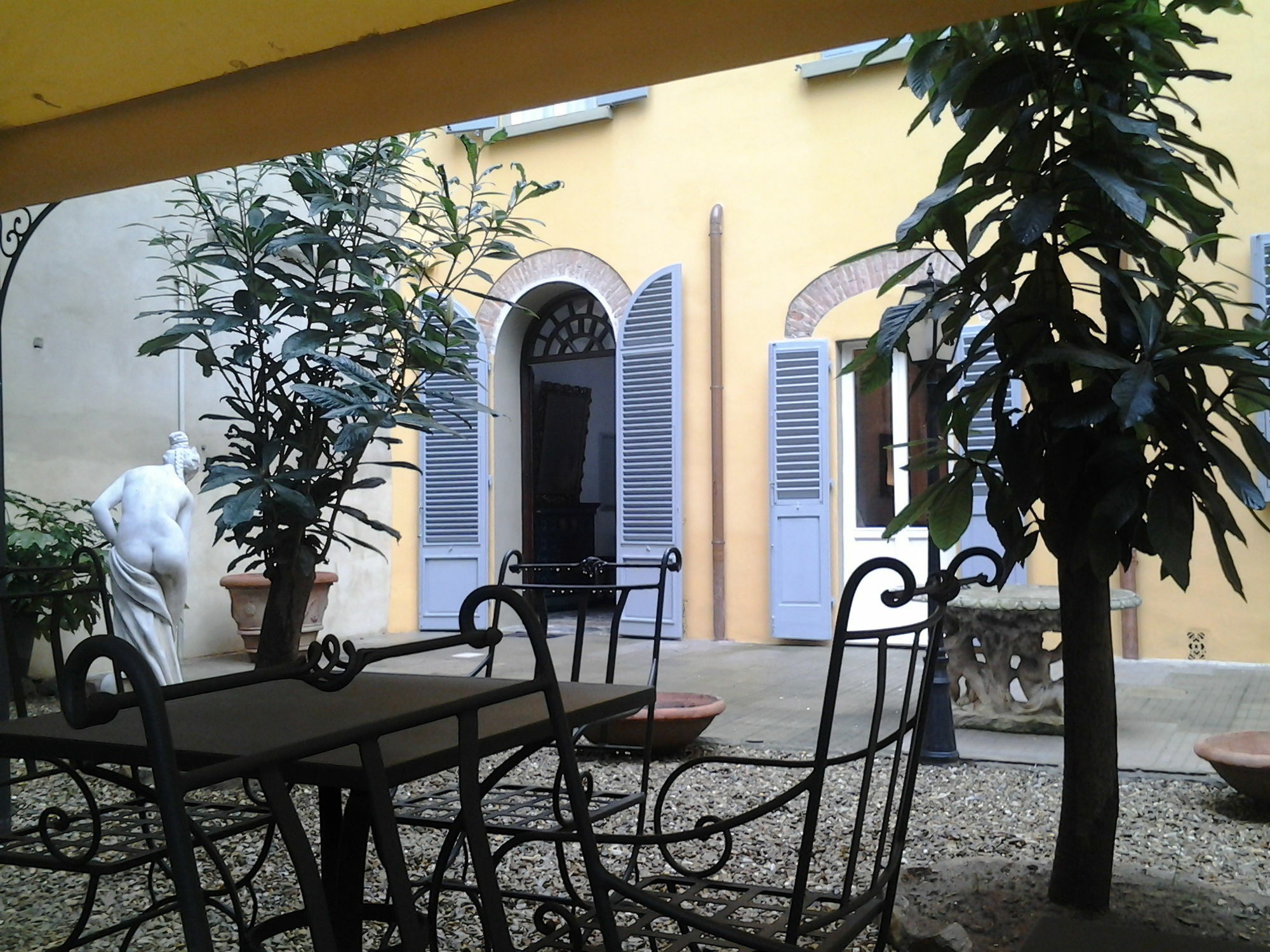 Ferienwohnung Little Garden Donatello Florenz Exterior foto